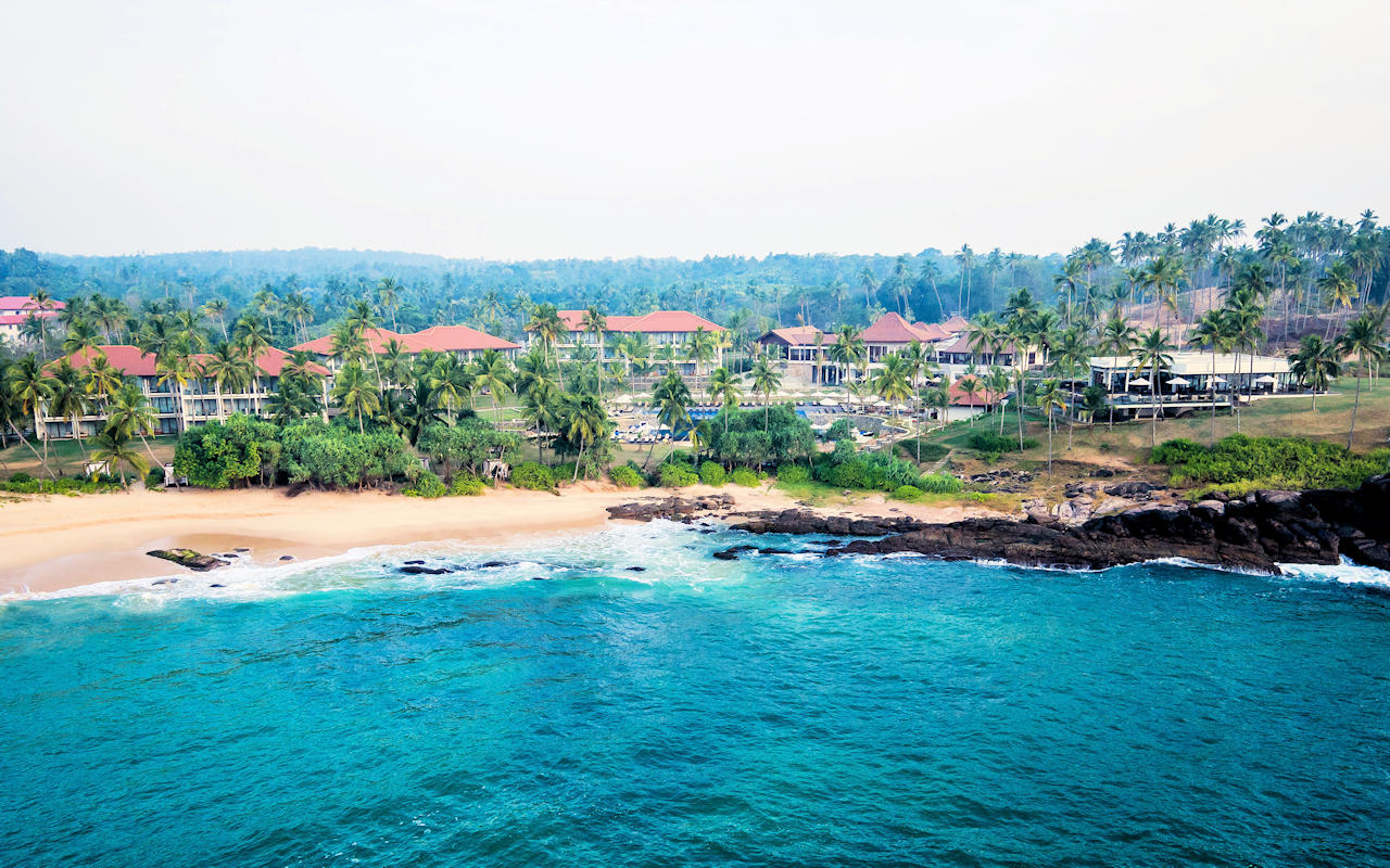 1280 Anantara Peace Heaven Sri Lanka main