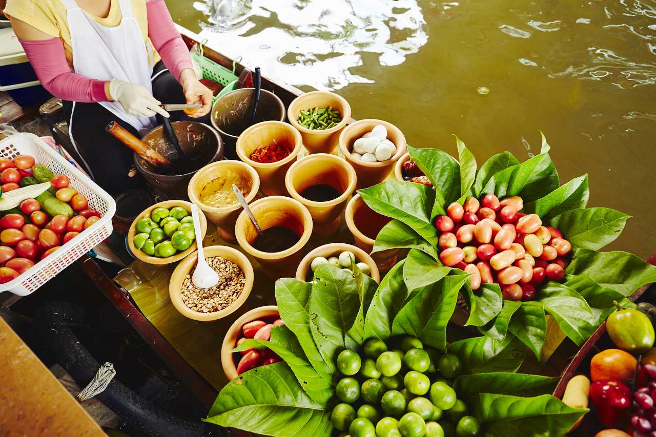 1280 Cuisine on the boat Bangkok shutterstock 357805553