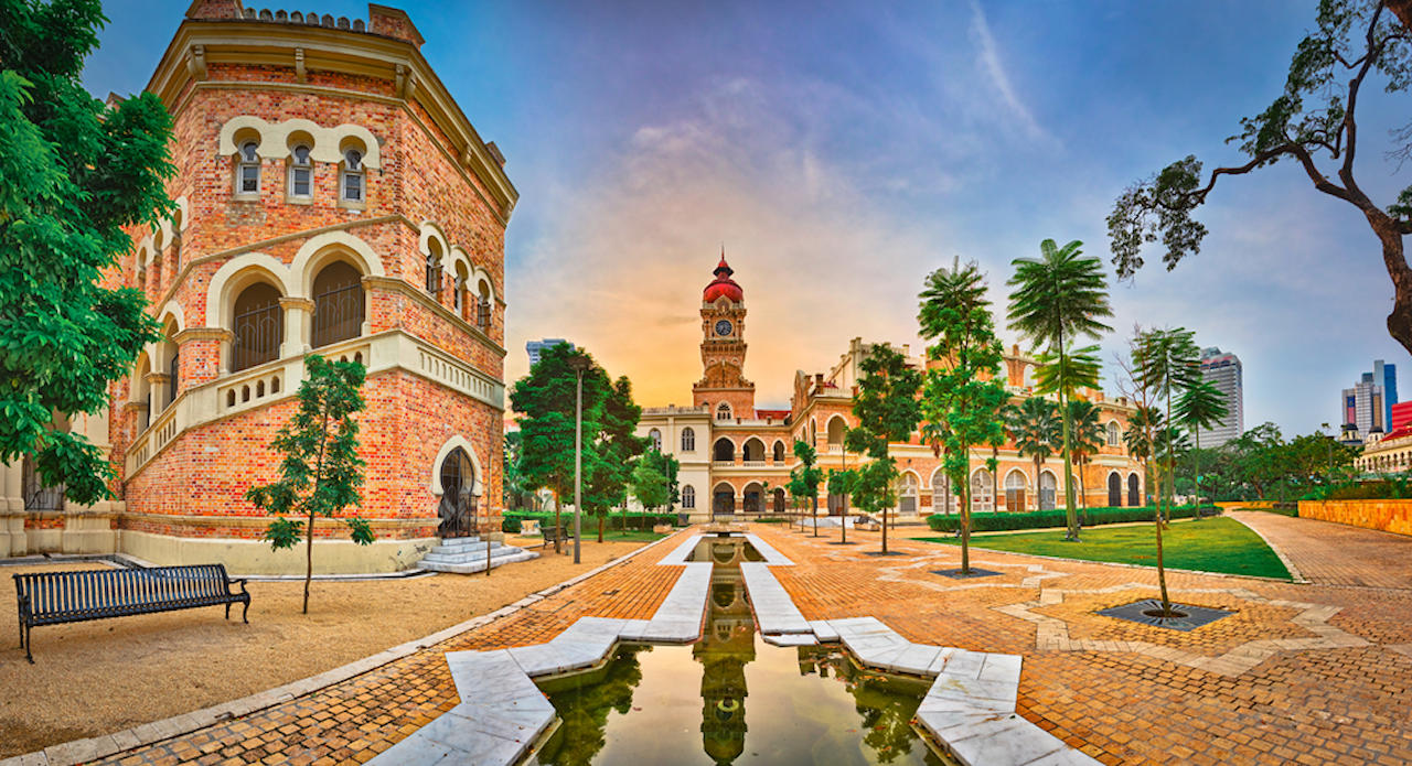 1280 Sunset view from pedestrian bridge of Sultan Abdul Samad Building at Merdeka square shutterstock 1679238826