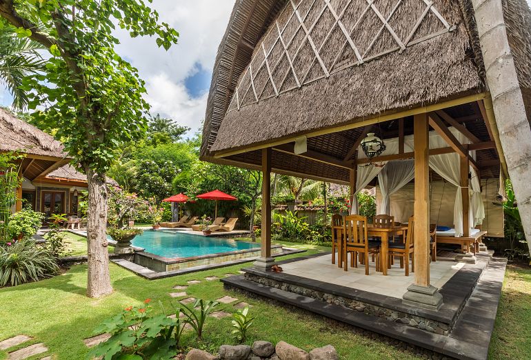 6 05 770 Taman Sari Villa Lumbung and pool2
