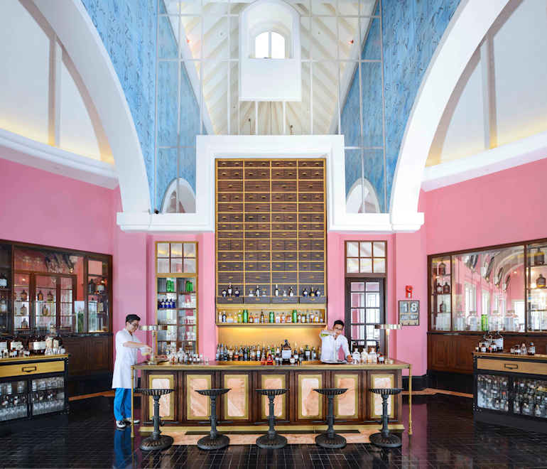 770 Department of Chemistry Bar