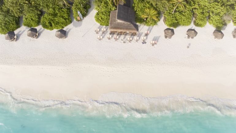 770 Malediven Rheeti Beach DJI 0332 1 1024x575 1024x575 Kopie