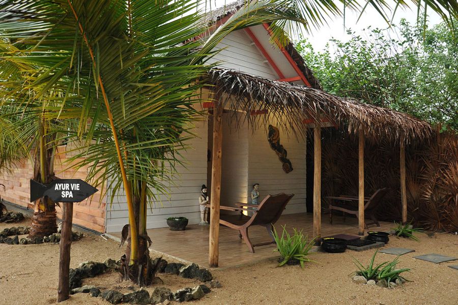 900 Maalu Maalu malumalu gallery 0011 Ayurvie Spa