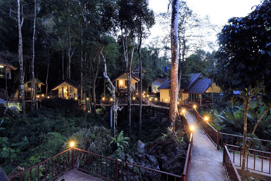 900 Rock Tree Resort