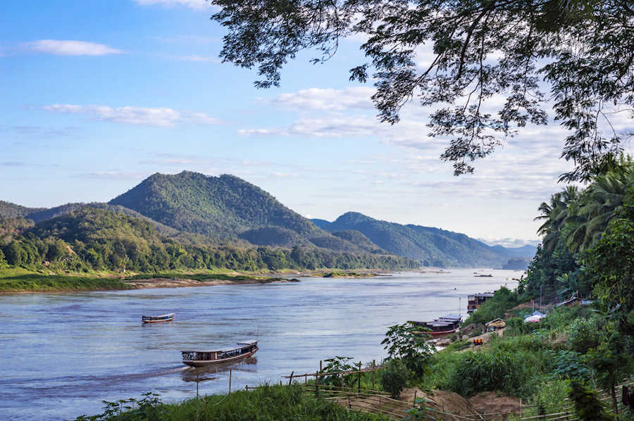 Web 900 Mekong River and mountains view in Luang Prabang shutterstock 600934706