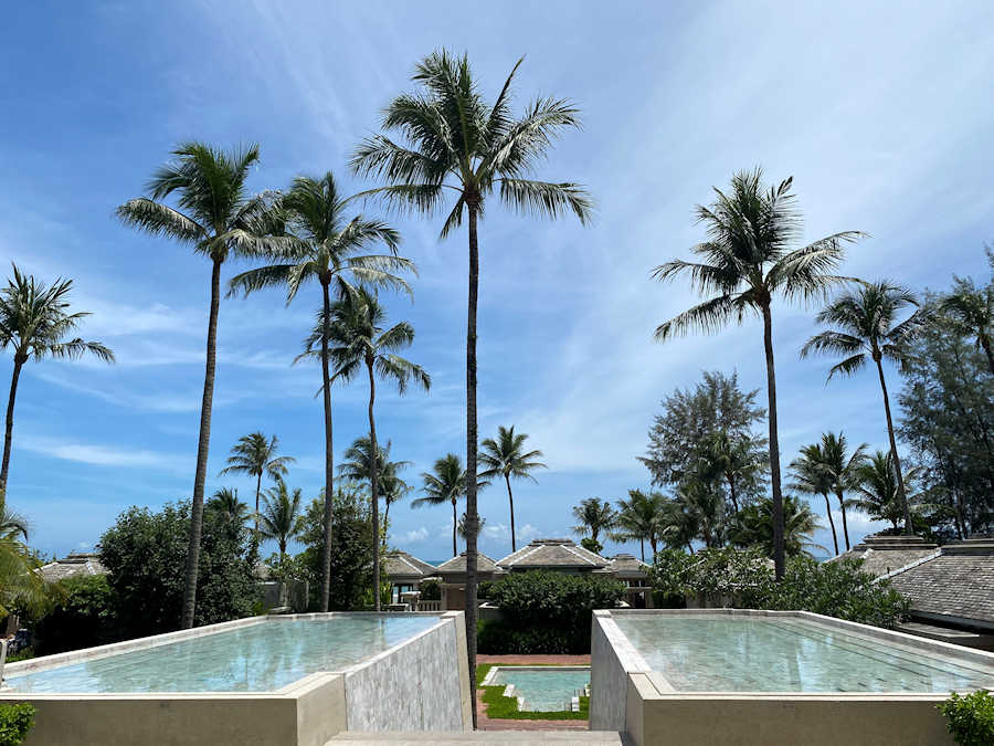 Web 900 resort view