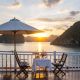 1280 Indochina Sails Tisch an Deck
