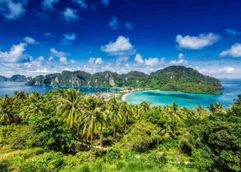 1920 Home Phi Phi Island Fotolia 107408367 M compressed