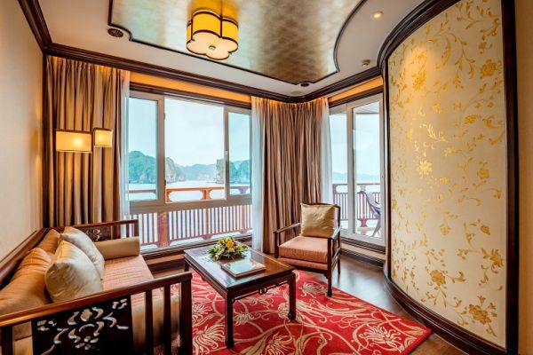 770 YlangHeritage Line Lan Ha Bay Ylang Regency Suites Front Glory Daisy Lounge 4