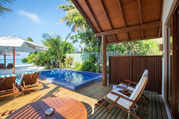 800 Deluxe Beach Pool Villa 147A7862