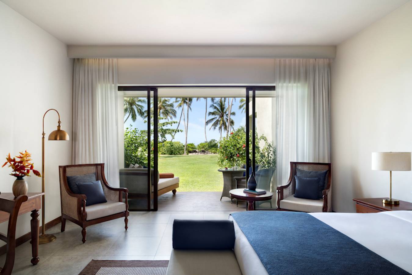 new900 Premier Beach Access Room 4344x2896
